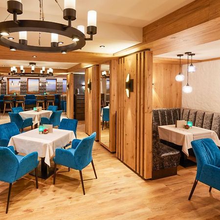 באד ווייסי Hotel Alpenhof מראה חיצוני תמונה