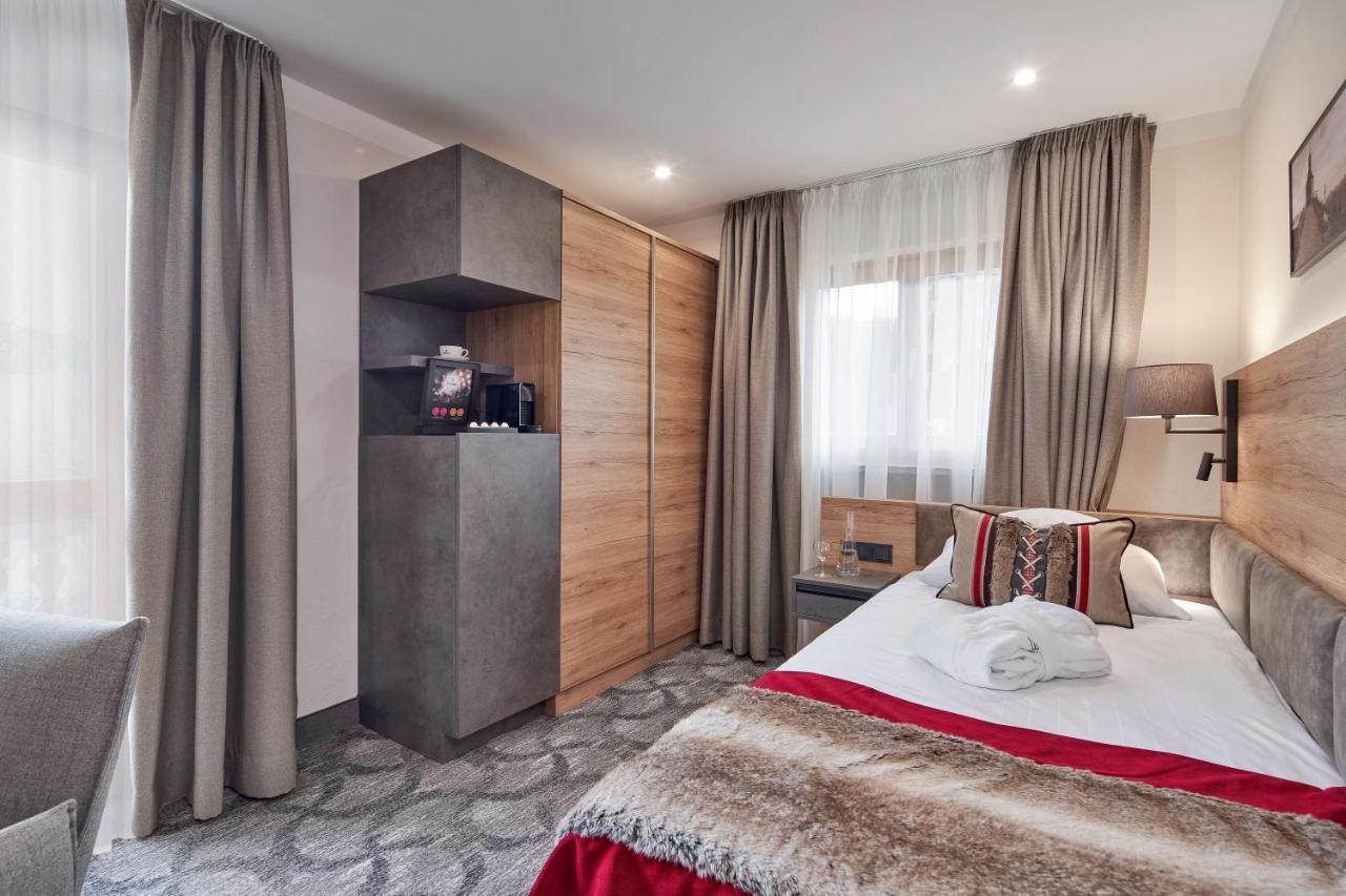 באד ווייסי Hotel Alpenhof מראה חיצוני תמונה